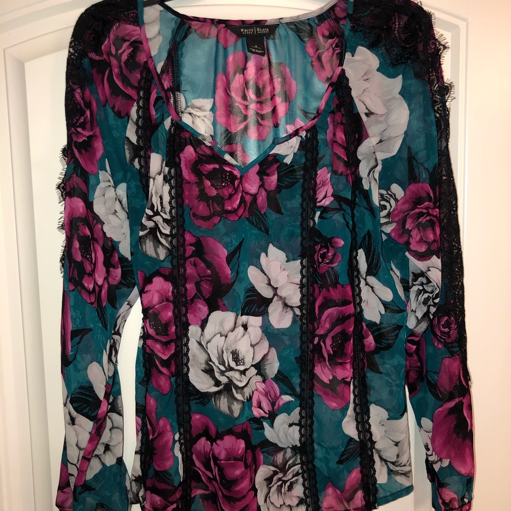 Floral semi sheer top with lace